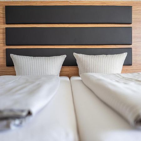 Seehotel Forst Forst  Bagian luar foto