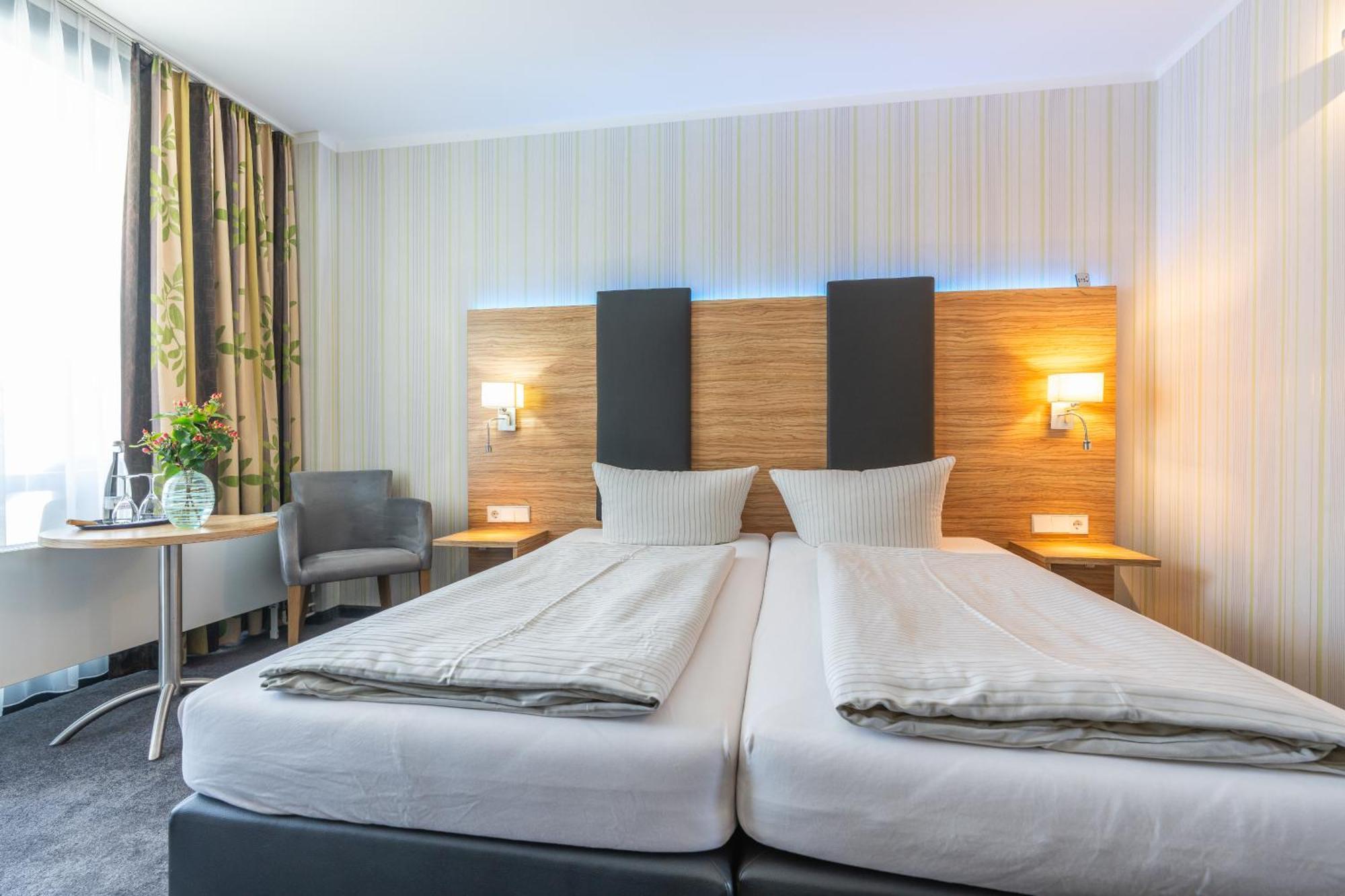 Seehotel Forst Forst  Bagian luar foto